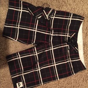 Gently used quicksilver board short